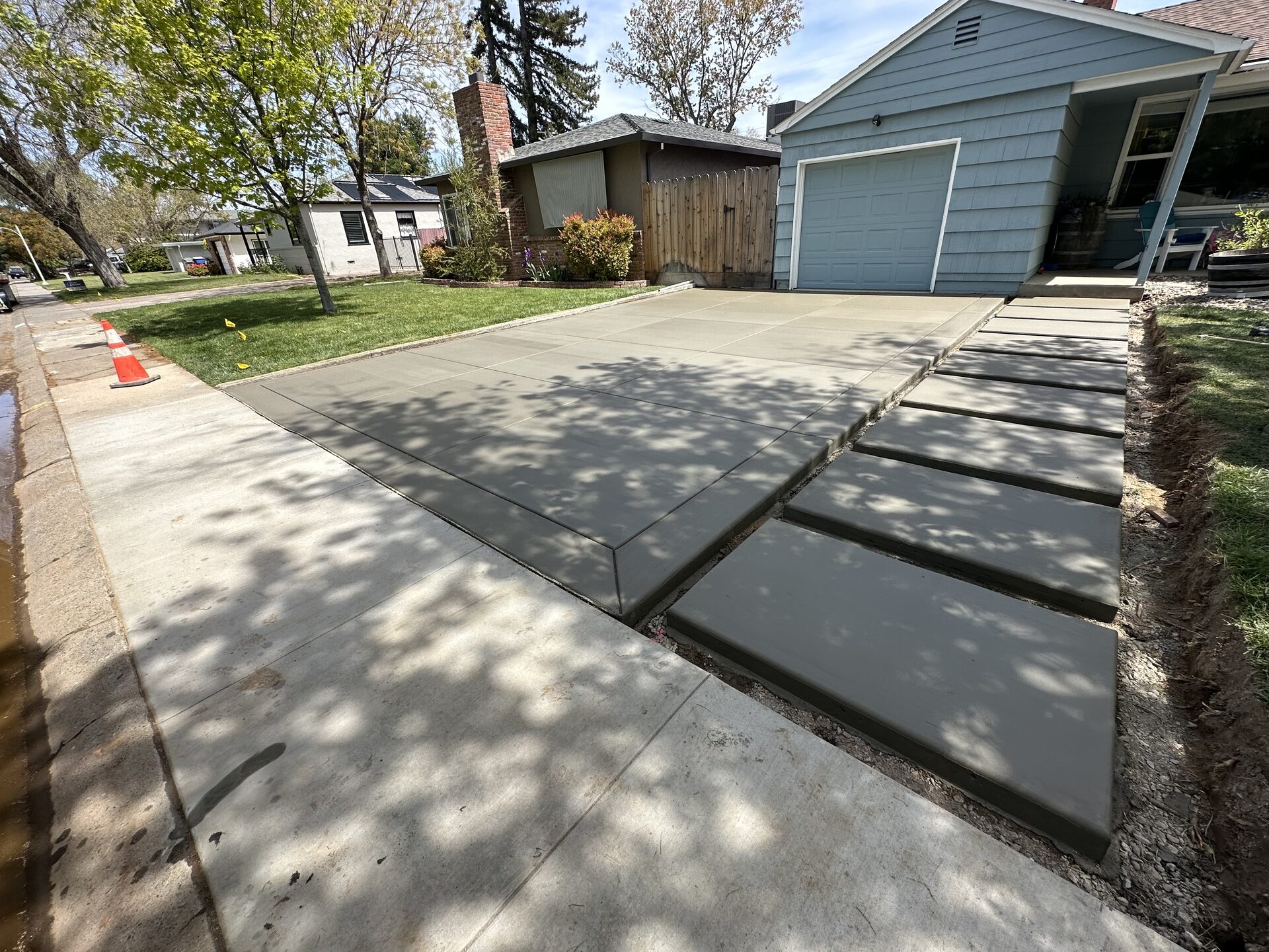 Freshly poured concrete driveway in Fairfield, CA